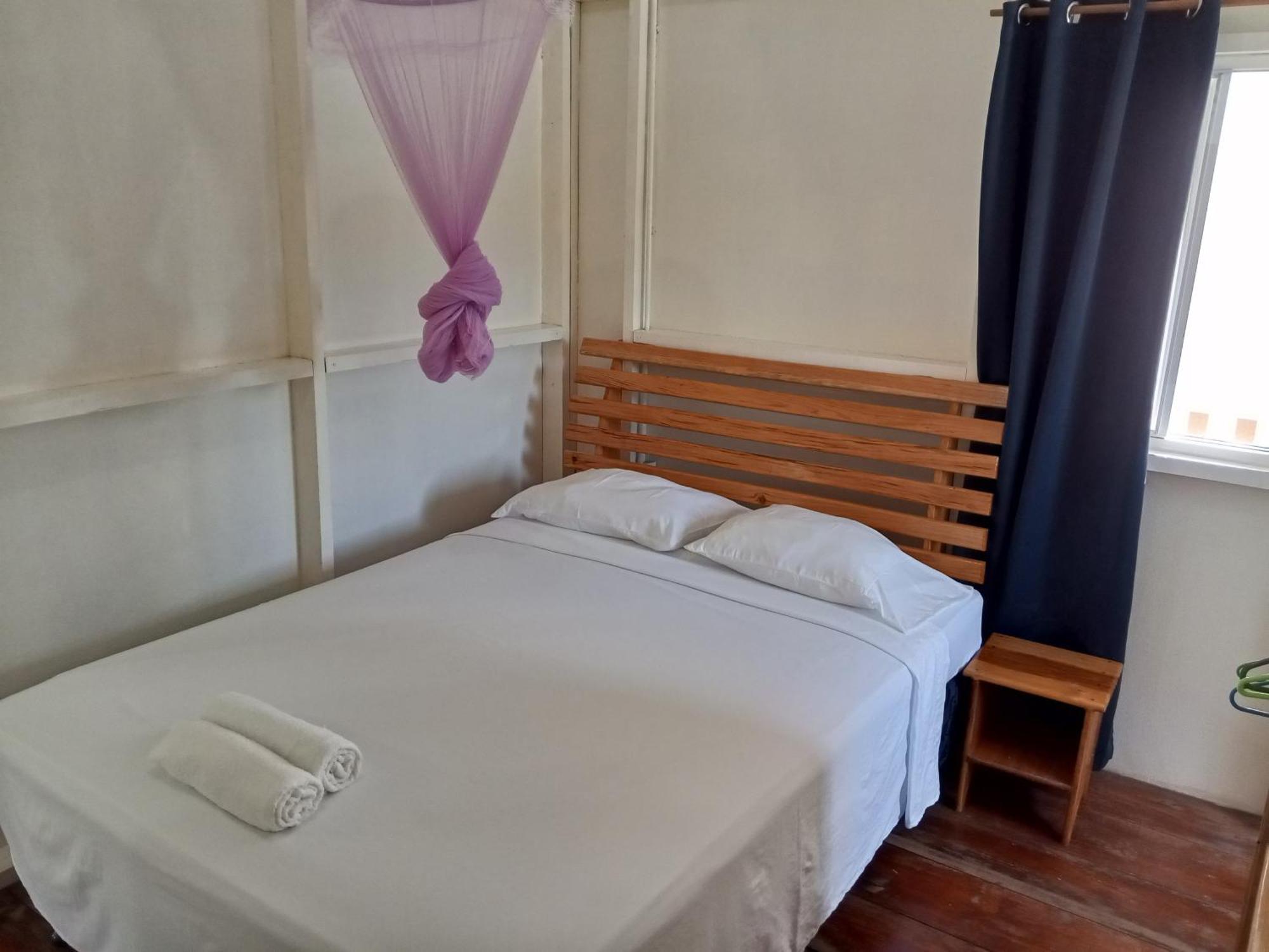 Christina'S Guest House Official جزيرة ليتل كورن المظهر الخارجي الصورة